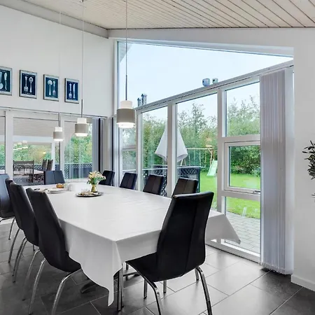 Vakantiehuis Fantastisch Huis In Brovst Met Sauna