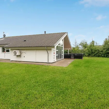 Vakantiehuis Fantastisch Huis In Brovst Met Sauna *